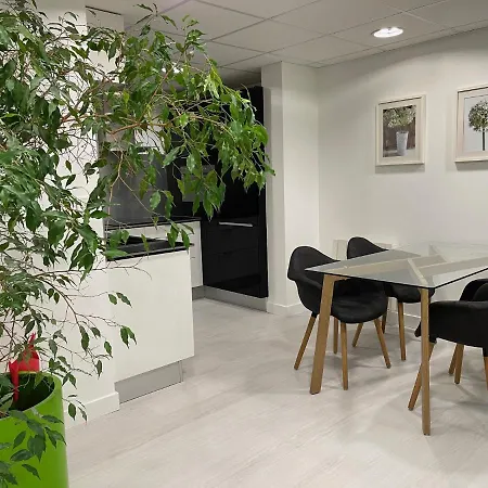 L'eden Apartment *